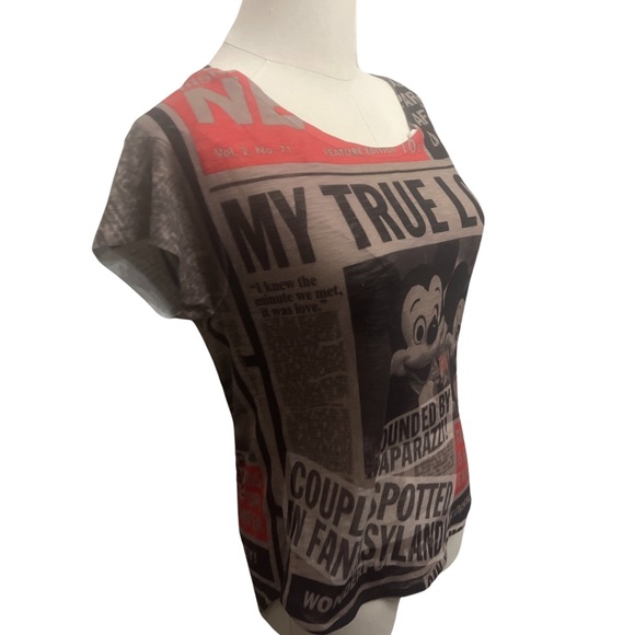 Disney Park “My true Love” short sleeve top - Picture 3 of 4